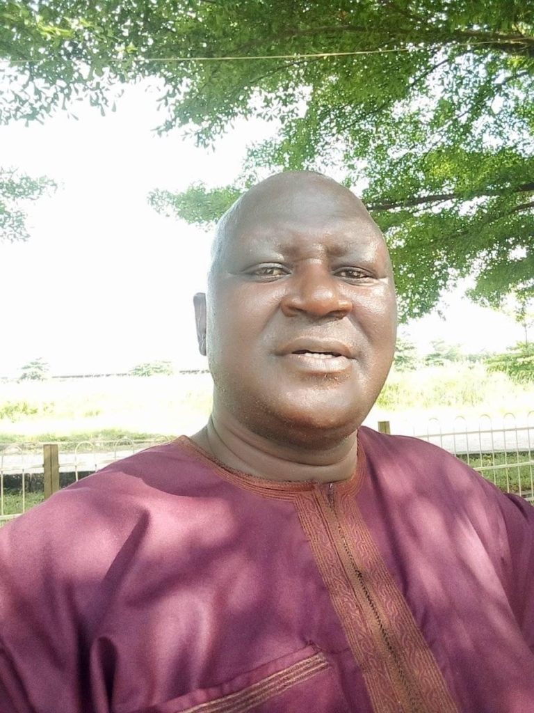 Ebireri Henry Ovie, a native of Urhobo, is co-director, MediaGate Management and Consulting Limited In more than three decades, Ebireri has distinguished himself as Newspaper Editor, Journalist and Political Science Teacher. He is a member of many professional and charitable bodies